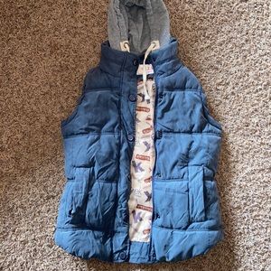 Calvin Klein Vest
